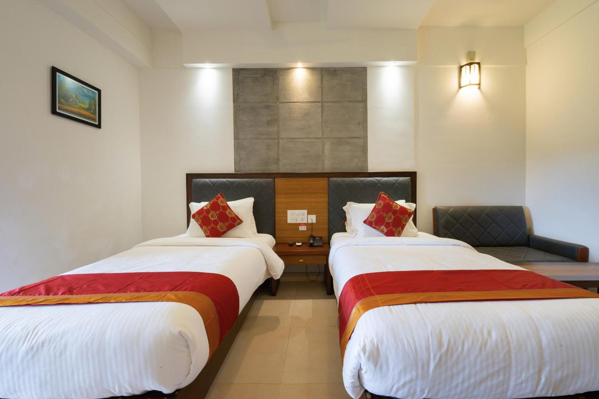 The Sanihara Hotel & Resort ไวทีรี ภายนอก รูปภาพ