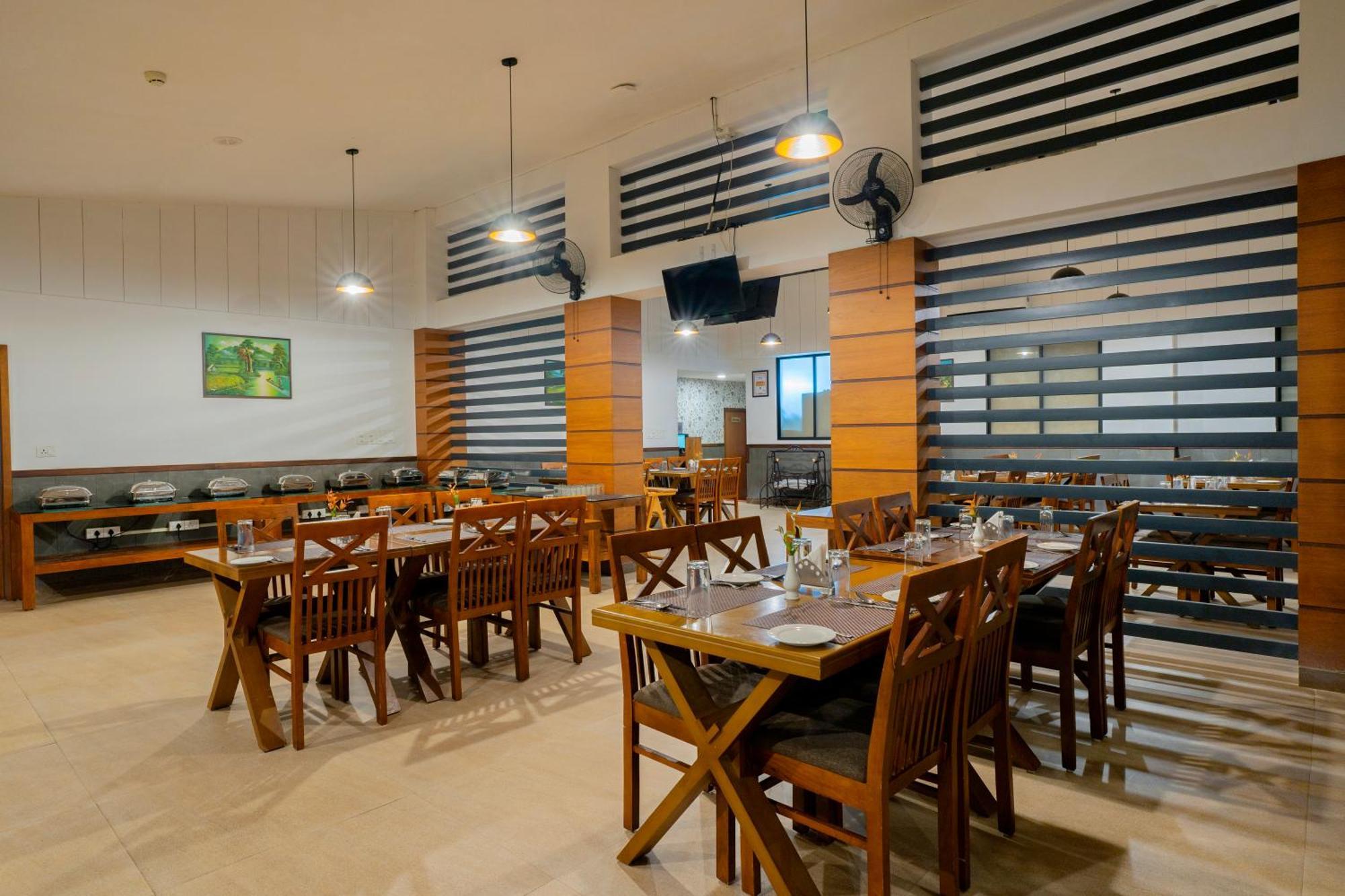 The Sanihara Hotel & Resort ไวทีรี ภายนอก รูปภาพ